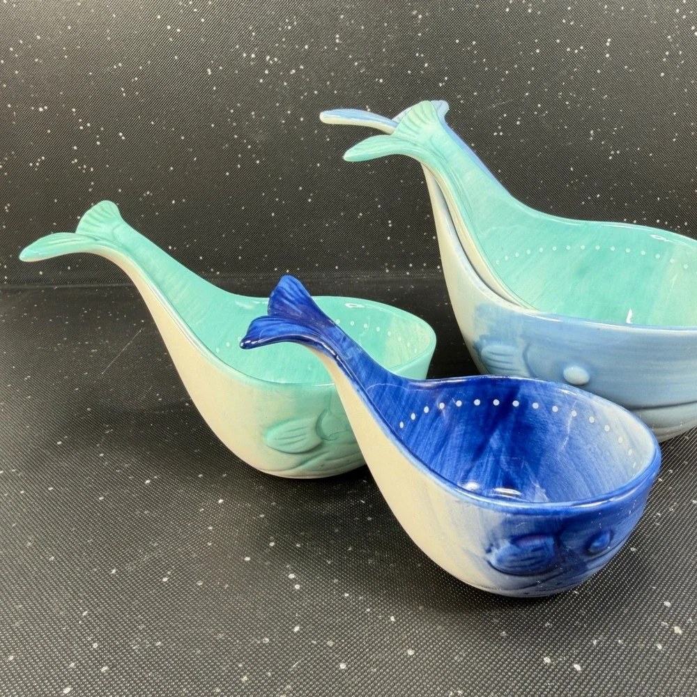 Anthropologie Whale Ceramic Measuring Cup Set Blue Teal 4 Piece Nesting Set